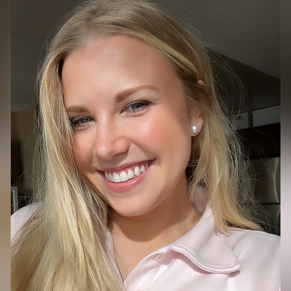 Meet your Posher, Nikki